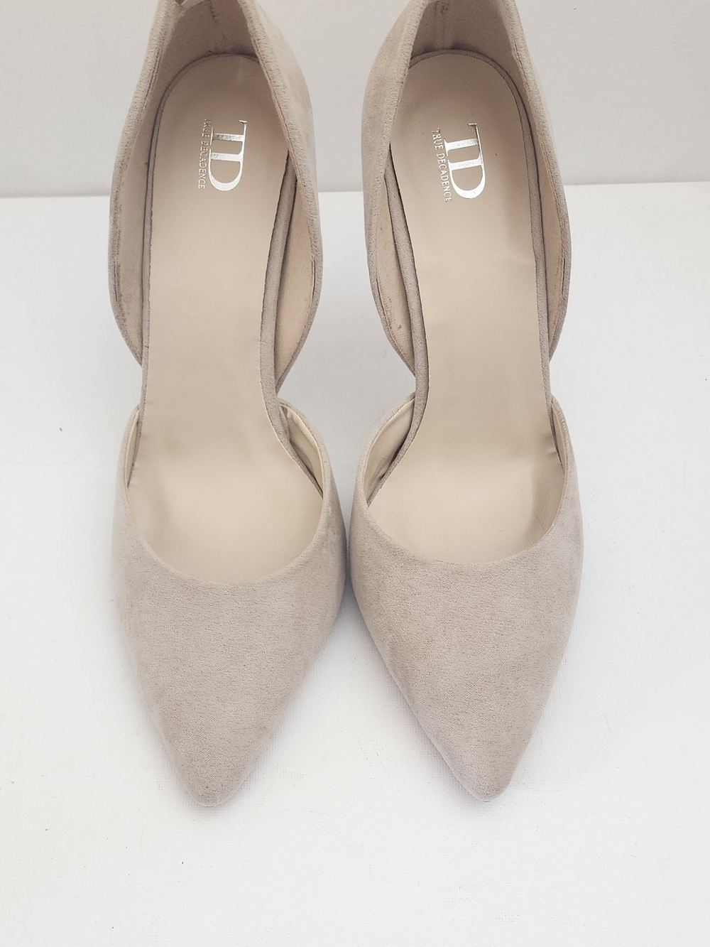 TD Nude Suede Pointed D'Orsay Heels